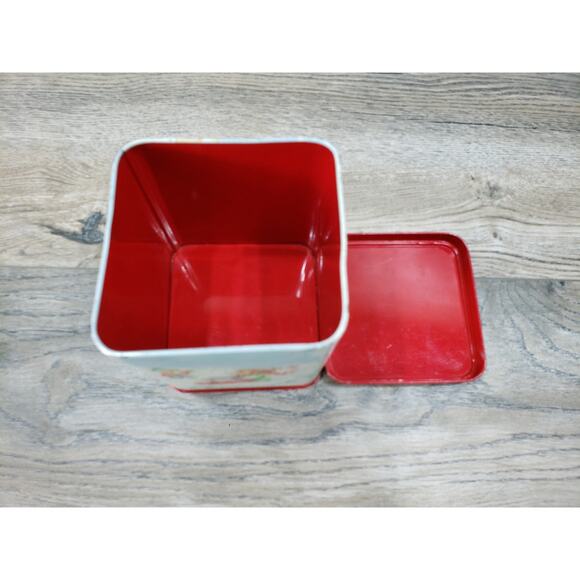 Russ Berrie Co. Holiday Treats For That Special Dog Collectors Tin - Picture 7 of 9